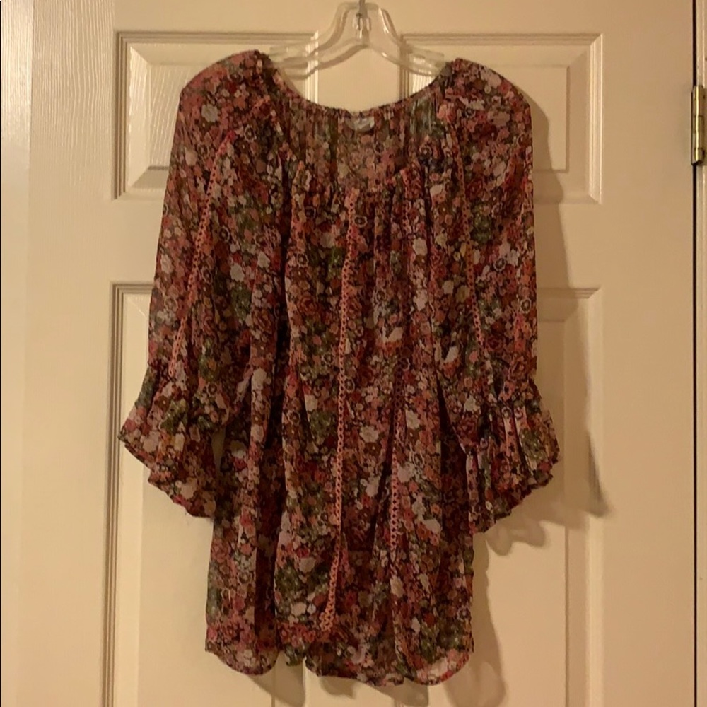 Dressbarn Peasant Top
